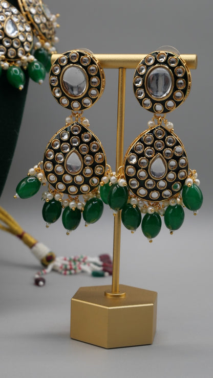 Graff - Kundan Set with earrings and tikka combo.