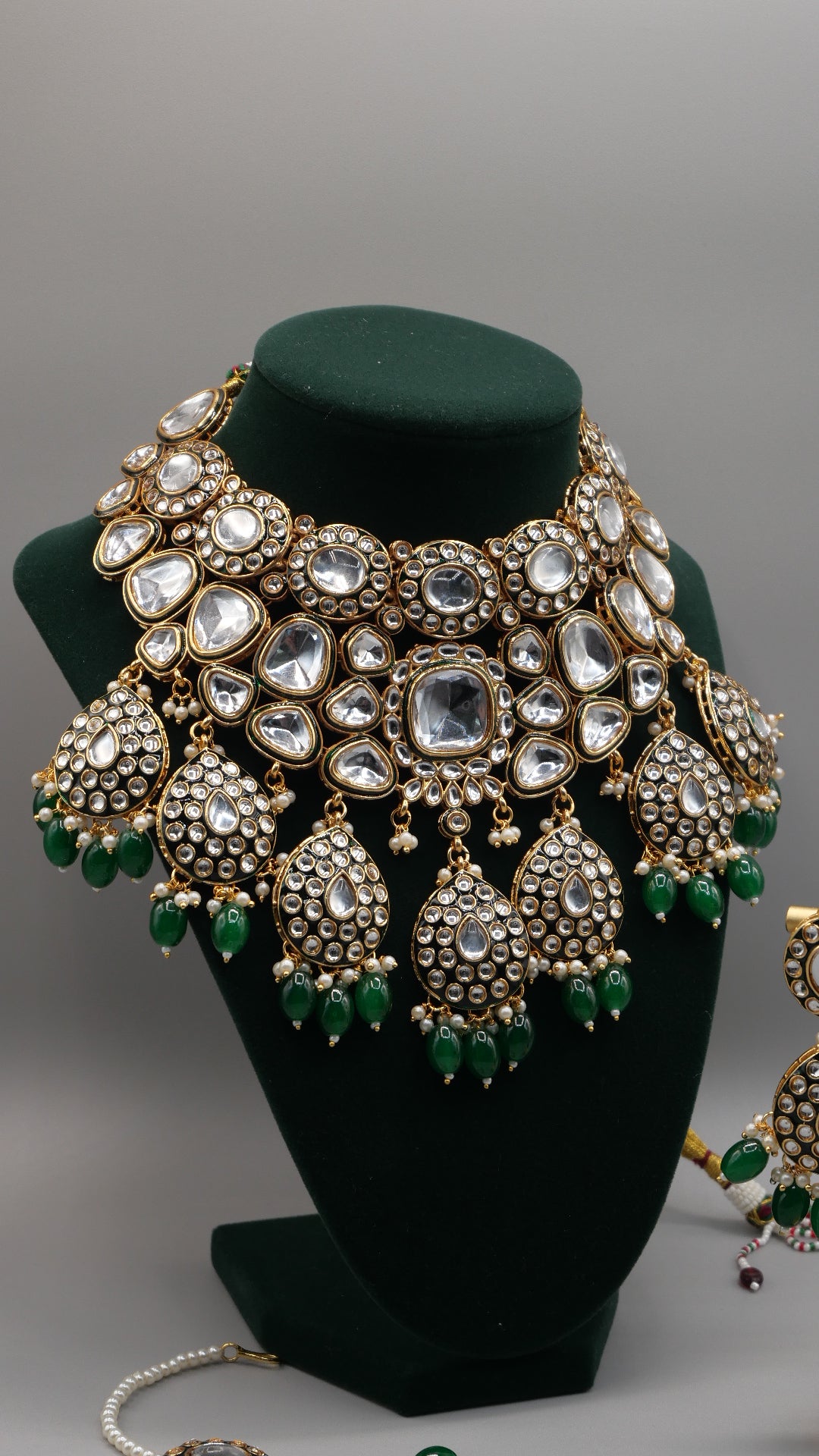 Graff - Kundan Set with earrings and tikka combo.