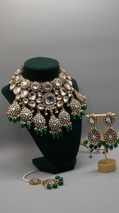 Graff - Kundan Set with earrings and tikka combo.