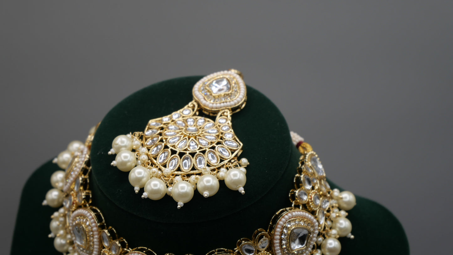 Ashberg - Kundan white pearl set with matching Tikka and Earrings